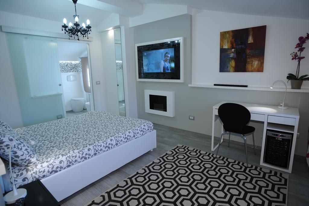H5-5H Luxury Room 马拉内罗 外观 照片