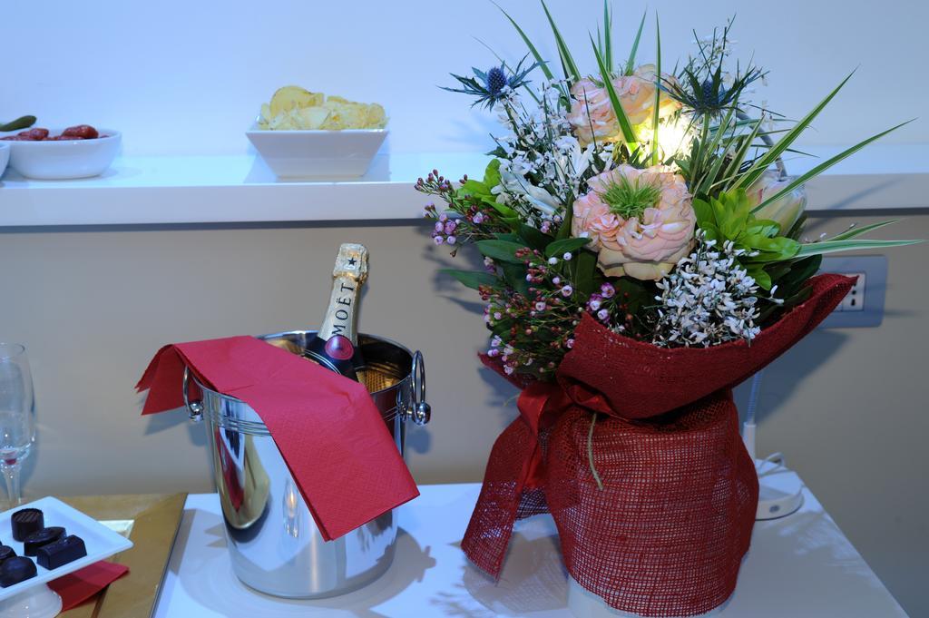 H5-5H Luxury Room 马拉内罗 外观 照片